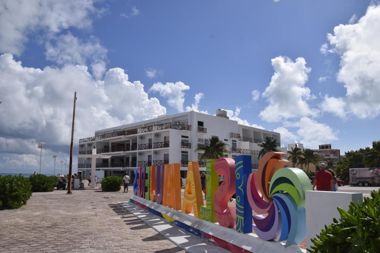 Esduma La Perla Hotel Ilha das Mulheres Exterior foto