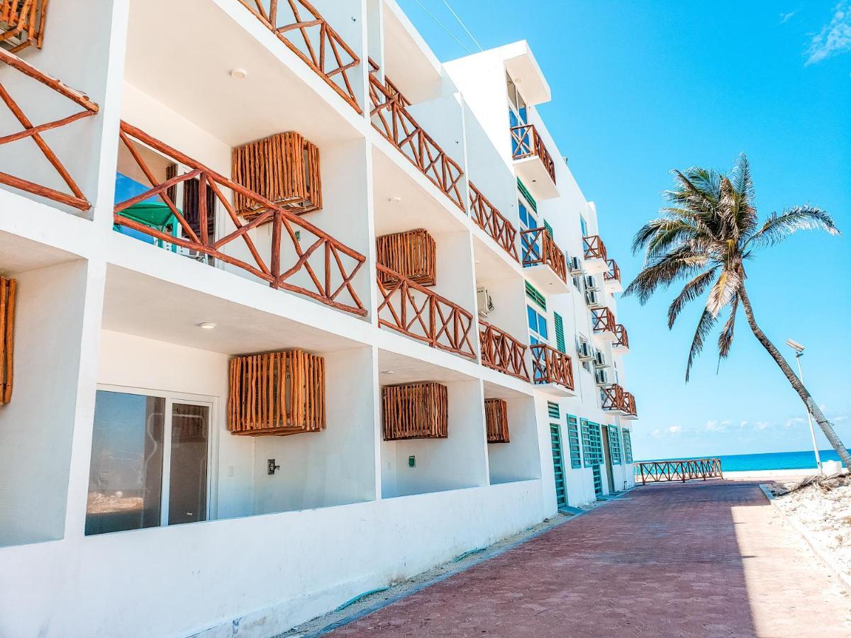 Esduma La Perla Hotel Ilha das Mulheres Exterior foto